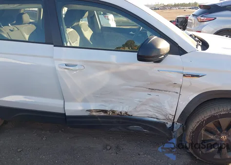 2024 Volkswagen Taos 1.5T S z USA, uszkodzony, nr VIN 3VV5X7B25RM017087